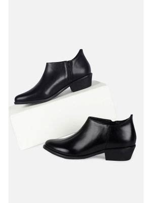 Buy Allen Solly Women Black Solid Casual Boots (UK 3) Online