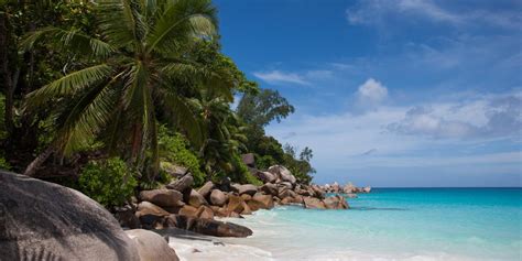Strand "Anse Georgette" Praslin (Seychellen)