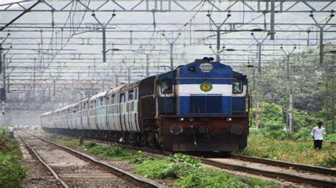 Indian Railway recruitment 2017: Apply for 446 posts under NCR Jhansi