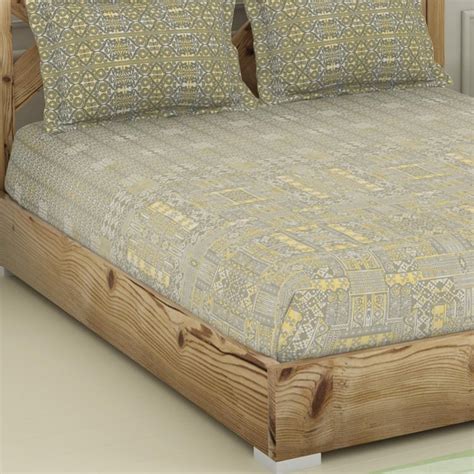 Buy Spaces Blockbuster Cotton 210TC Printed 3Pcs King Bedsheet Set from ...