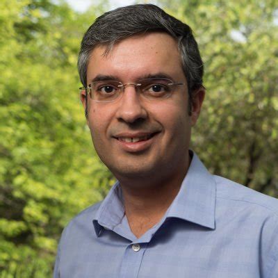 Book Review: An Insightful Re-Examination of Volatile India-China ...