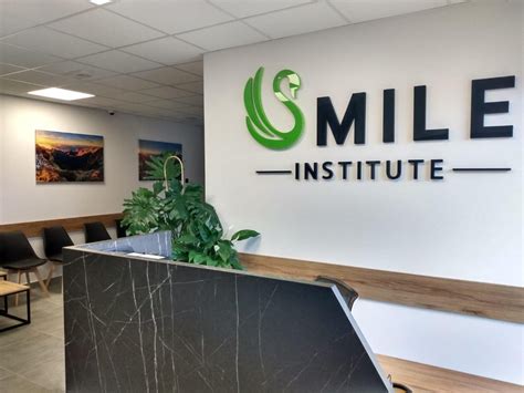 Klinika Smile Institute w Poniatowej już otwarta! - Smile Institute