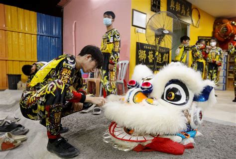 马来西亚将恢复新年舞狮表演，传统文化仍受挑战_澎湃号·湃客_澎湃新闻-The Paper