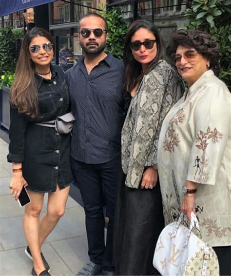 Kareena Kapoor Khan stepped out in London in this cut-out black dress ...