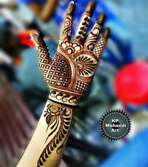 51 Impressive Diwali Mehndi Designs For Newlywed Brides Celebrating ...