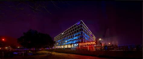 DLF Noida: Commercial Office Spaces for Rent/Lease in Noida