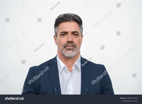 Business Man Headshot 的图像结果