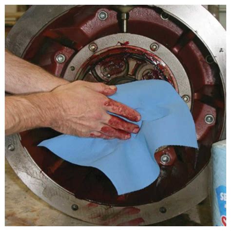 Wypall X70 industrial wipes/ lint-free wipes