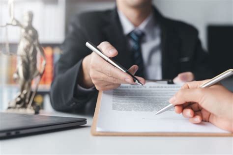 Insurance Arbitration 的图像结果