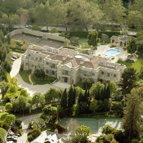 Playboy Mansion: What You May Not Know About Hugh Hefner’s Estate | Vogue