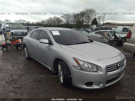Report 1N4AA5AP0DC831955 NISSAN MAXIMA 2013 Silver Gasoline - price and damage history