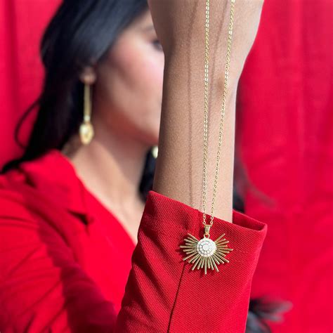 Half Sun Pendant Necklace – Meraha