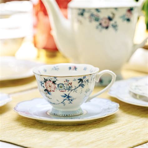 Spring Meadows Cup and Saucer Set (Vintage Collection, 6 Cups and 6 Sa ...