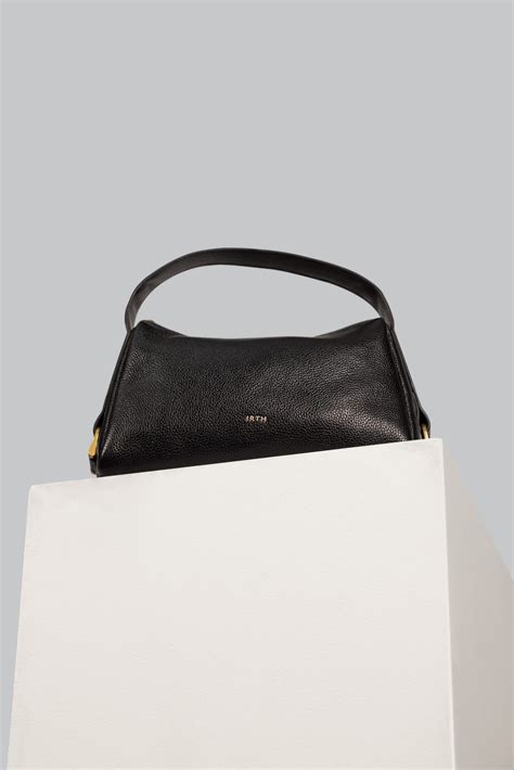 A lesson in Indian leather craftsmanship with IRTH by House of Titan