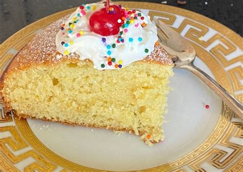 Yoghurt cake Recipe by Rabia Fawad - Cookpad