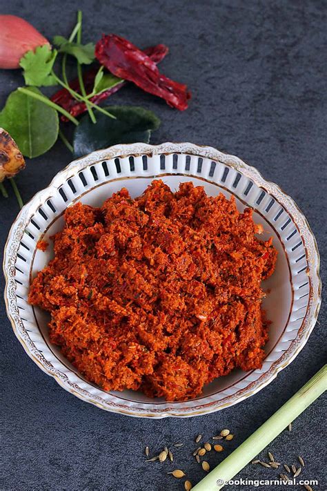 Thai Panang Curry Paste (Vegan) - Cooking Carnival