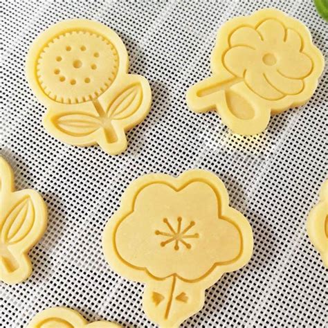 Cookie Cutter Letters And Numbers Fondant Alphabet Cake Decoration ...