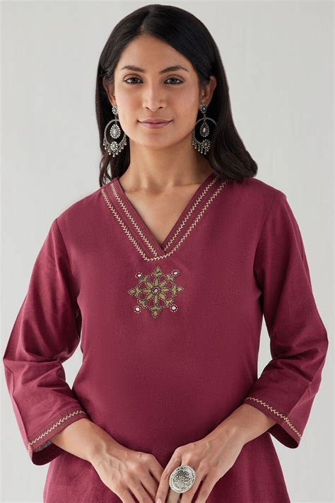 Buy Maroon Handcrafted Straight Handloom Kurta for Women | FGMK22-397 ...