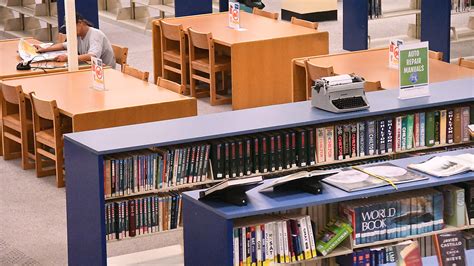 The downtown New Hanover County Public Library in Wilmington, NC