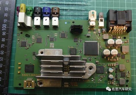 法系旗舰DS9车机拆解-电子工程专辑