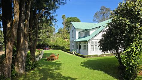 BROCKENHURST BUNGALOW (Nuwara Eliya) - Villa Reviews, Photos, Rate ...