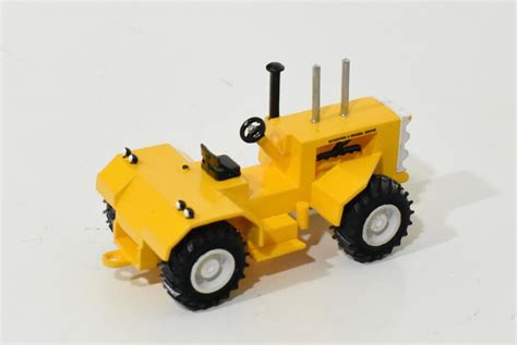 Scratch Built Tractor Models 的图像结果
