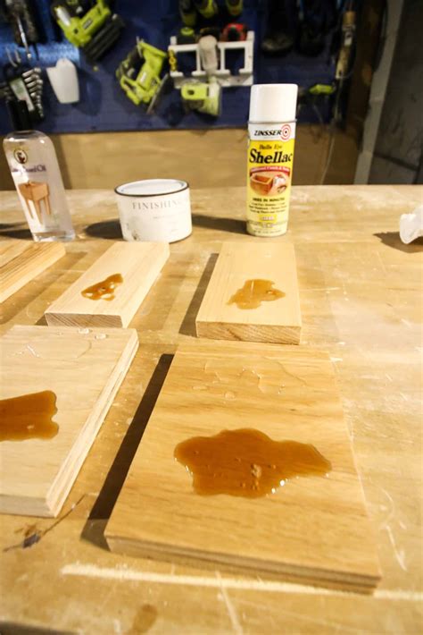 How to Apply Spray Shellac 的图像结果