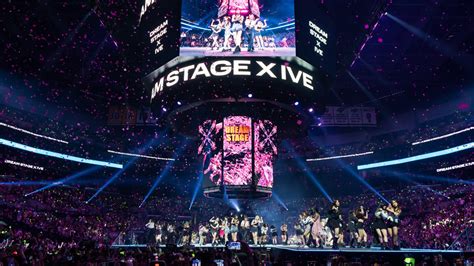 جنون جولة الكيبوب: من جولة ATEEZ إلى حفلات AB6iX وIU الملحمية!