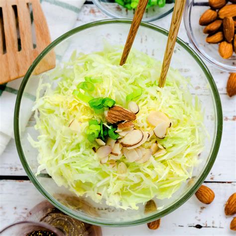 Asian Cabbage Salad | 6 Minutes