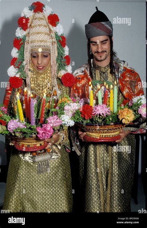 Jewish Bride and Groom 的图像结果
