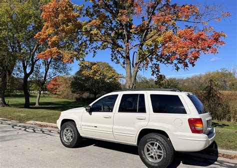 A '99 Grand Cherokee Limited, a low-mileage icon was sold at an incredible price - ClubAlfa Global