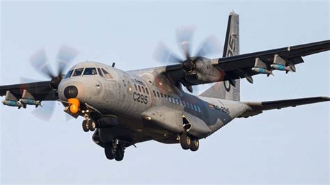 Défense : l’Égypte confie à Airbus le soutien de sa flotte de C295 ...