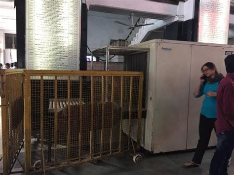 14 entry and exit points but only one metal detector, luggage scanner ...