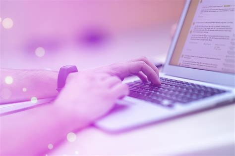 No Hands Person Using Computer 的图像结果