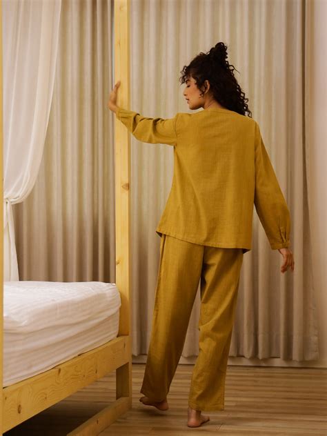 Solid Print Full Sleeves Night Suit Set