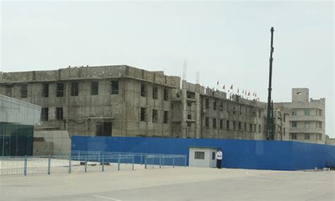 新たに建設中の平壌国際空港の…：北朝鮮唯一のエアライン「高麗航空」 写真特集：時事ドットコム