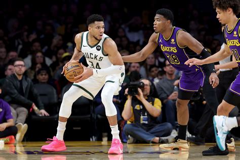 How to watch LA Lakers vs Milwaukee Bucks NBA basketball game tonight ...