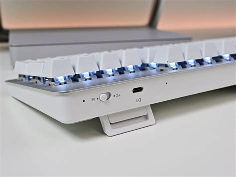 Image result for Razer Humanscale Keyboard