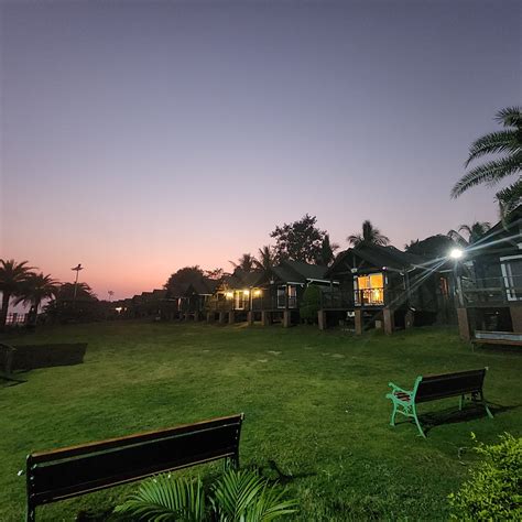 BARDIHA LAKE VIEW RESORT (Dhamtari) - Cottage Reviews, Photos, Rate ...