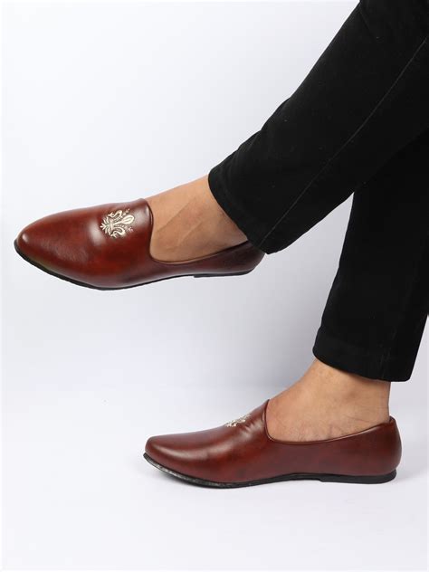 Shop Men Cherry Ethnic Embroidery Juttis and Mojaris Online