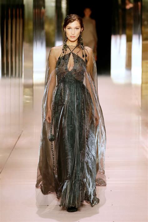 Bella Hadid was the queen of the runway this fashion week | Vogue India