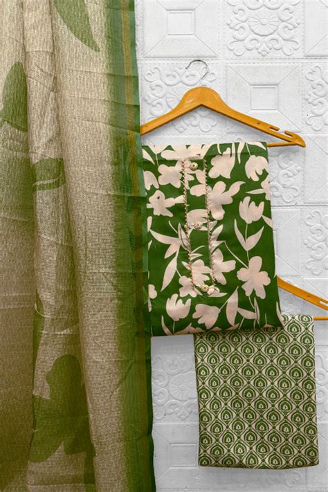 Cotton Blend Printed Suit Set with Kota Doria Dupatta for Women’s Unst ...