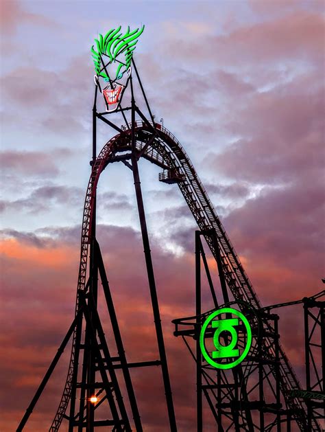 DC Rivals Hypercoaster at Movie World : r/Themepark