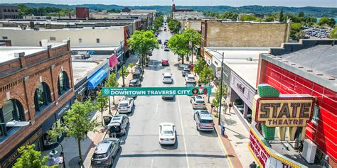 Traverse City hotel | avid hotel Traverse City