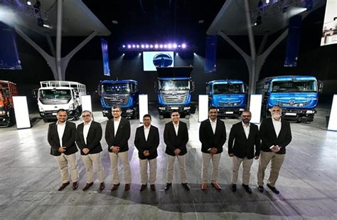 Tata Motors launches India's first CNG-powered M&HCVs | Autocar ...