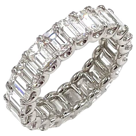 Stunning Emerald Cut Eternity Band For Sale at 1stDibs