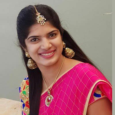 Deepthi Nallamothu (Tv9 Anchor) Age, Movies, Bigg Boss2, Bio, Caste, Family