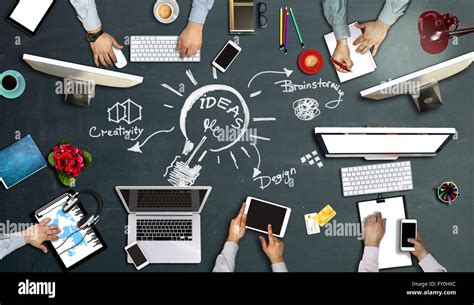 Busy People Images 的图像结果