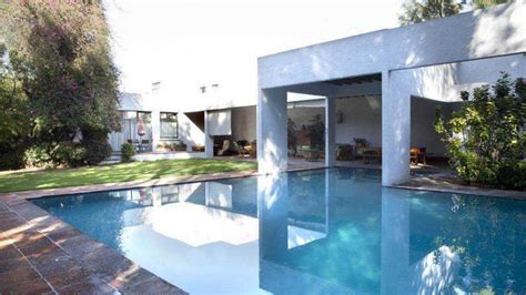 Own a Luis Barragán home: Christie’s to sell an architectural ...