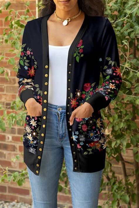 Floral Print V-neck Buttons Long Sleeves Cardigan - CurveDream